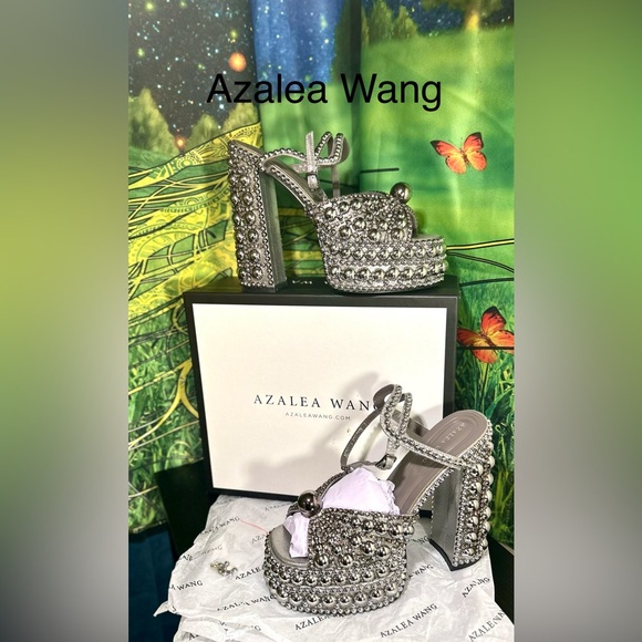 Azalea Wang Shoes - Azalea Wang Pewter Embellished Studded Women's Platforms New In Box